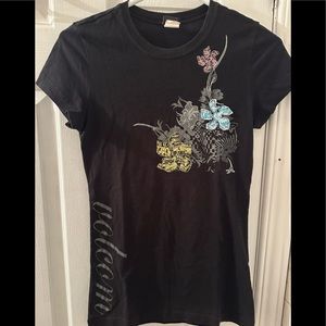 Volcolm Women’s Black Slim Fit T-Shirt size large